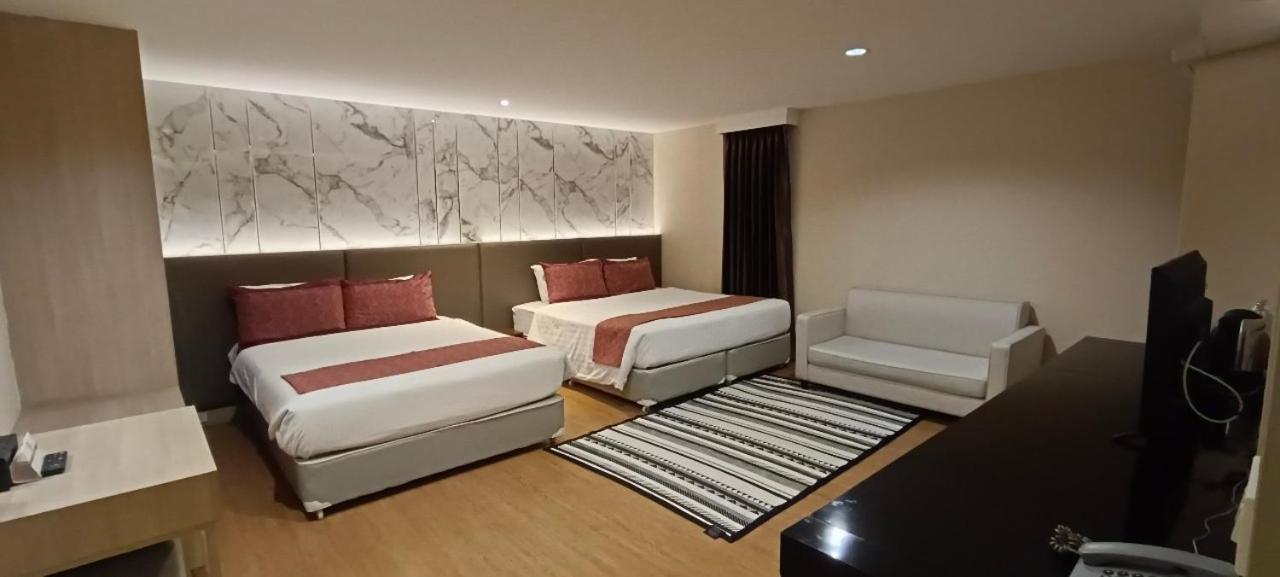 The Airport Courtyard Suvarnabhumi Airport Bangkok Ngoại thất bức ảnh Deluxe Room